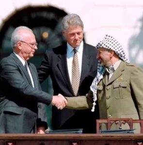 Signing the Oslo Accords. Credit: ‘History in Pictures’ FB page.